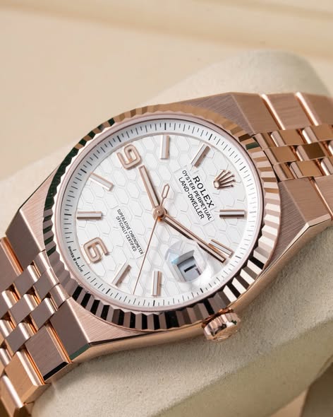Rolex Land-Dweller.127335 - Ảnh 6