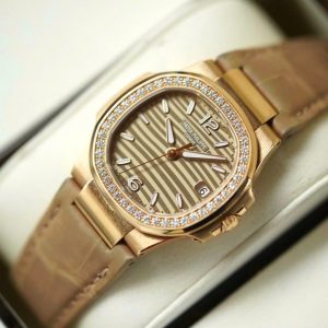 Patek Nautilus 7010 Champagne.380247