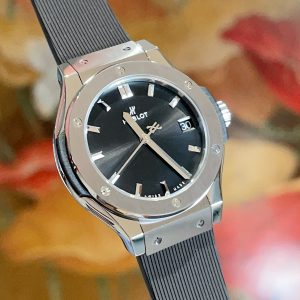 Hublot Classic Fusion 33mm Titanium.332807