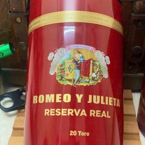 Romeo y Julieta Reserva Real Jar – Hũ 20 Điếu