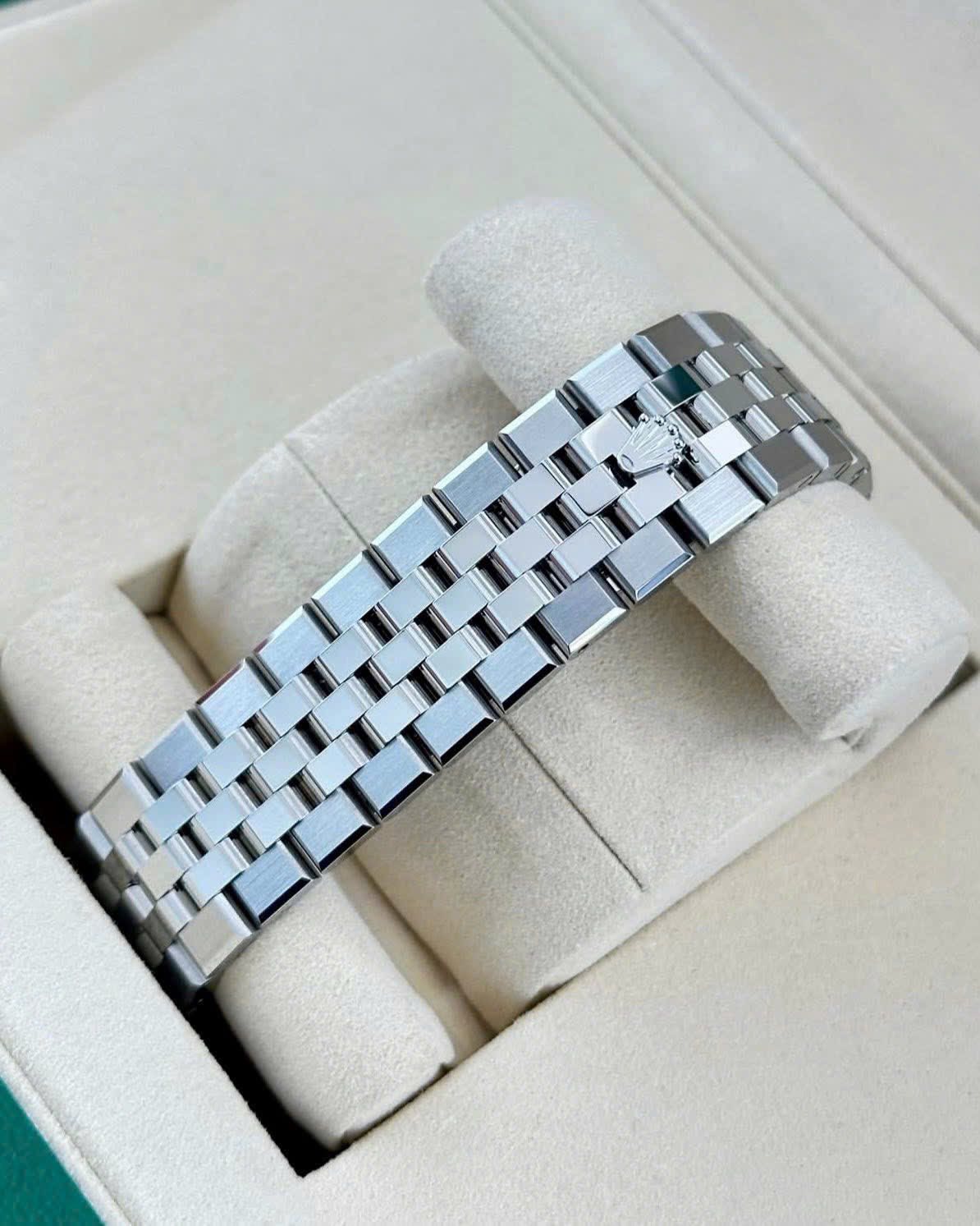 Rolex Land-Dweller 36mm.173741 - Ảnh 3