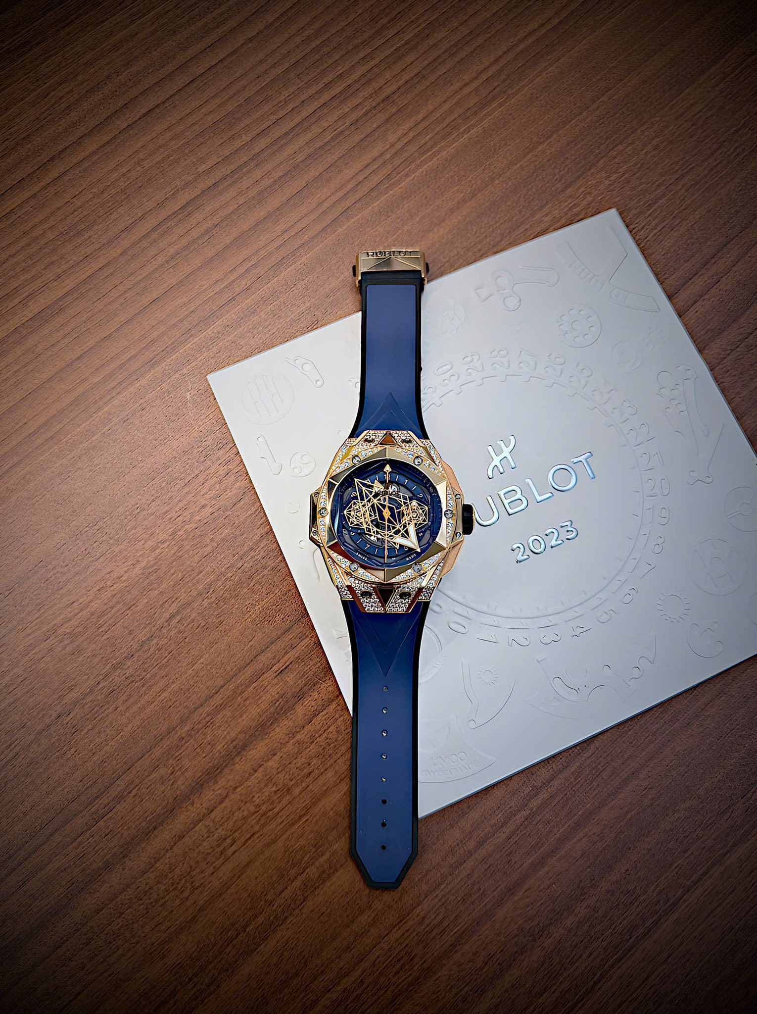 Hublot Sang Bleu Gold Diamond Blue.285185.45mm - Ảnh 5