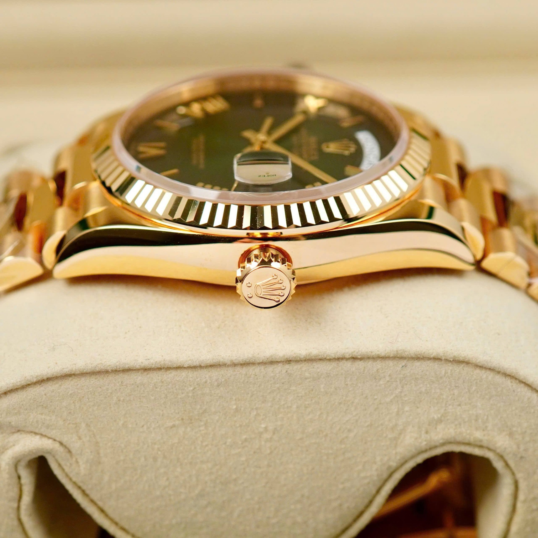 Rolex Day-Date 128238 – Green Ombre Dial - Ảnh 4