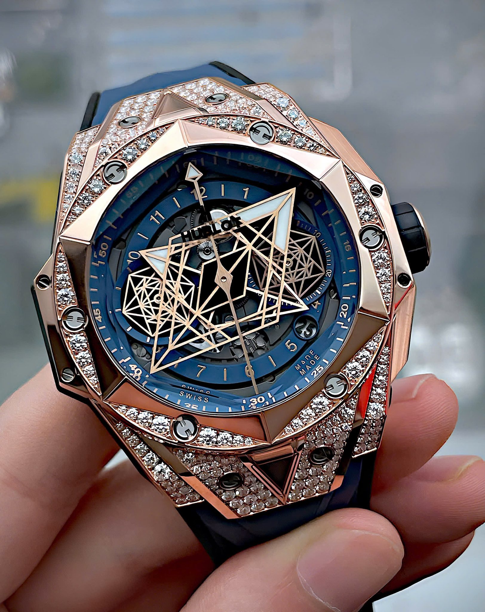 Hublot Sang Bleu Gold Diamond Blue.285185.45mm - Ảnh 4