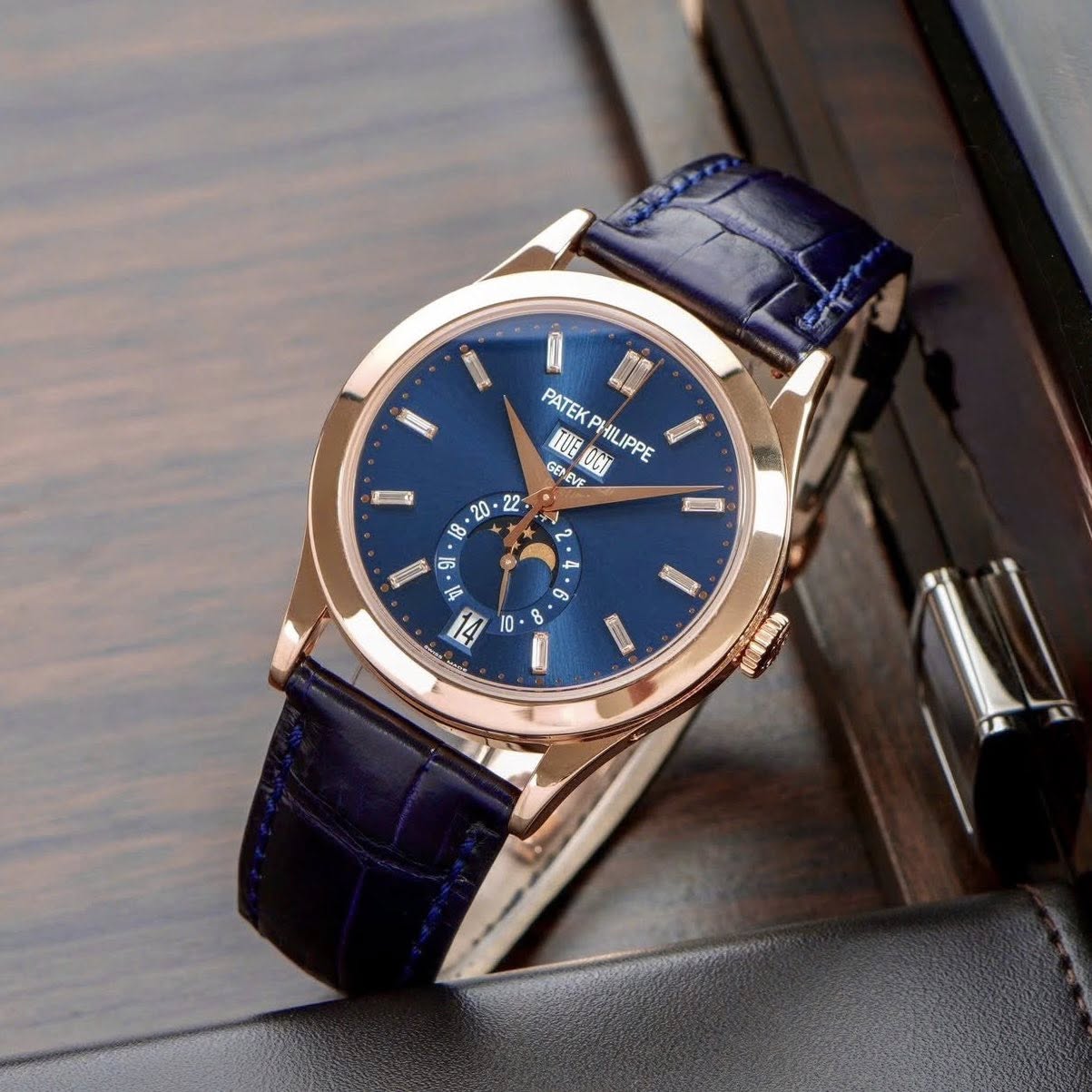 Patek Philippe Complications Annual Calendar 5396R.015.19413 - Ảnh 3