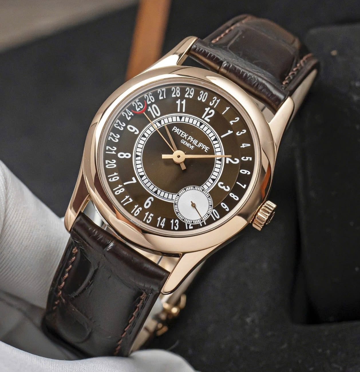 Patek Philippe Calatrava 6000R-001 547081 Chocolate Dial