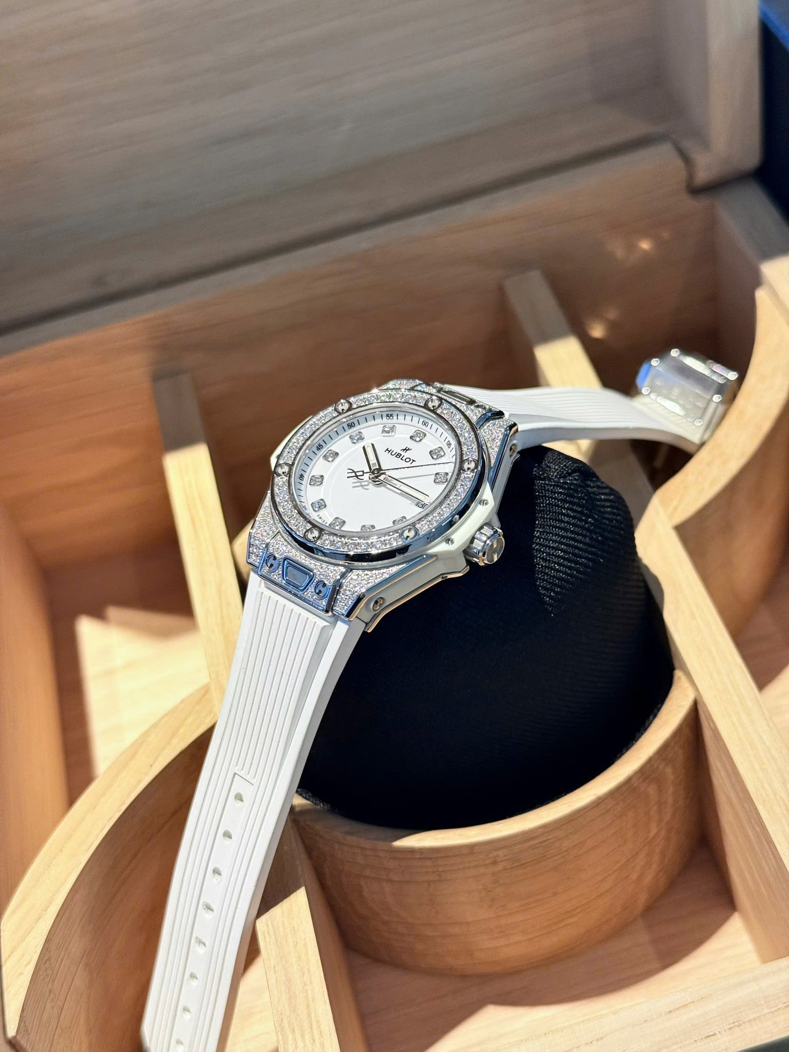 Hublot One Click Steel White Pavé Diamonds.292554.33mm - Ảnh 5