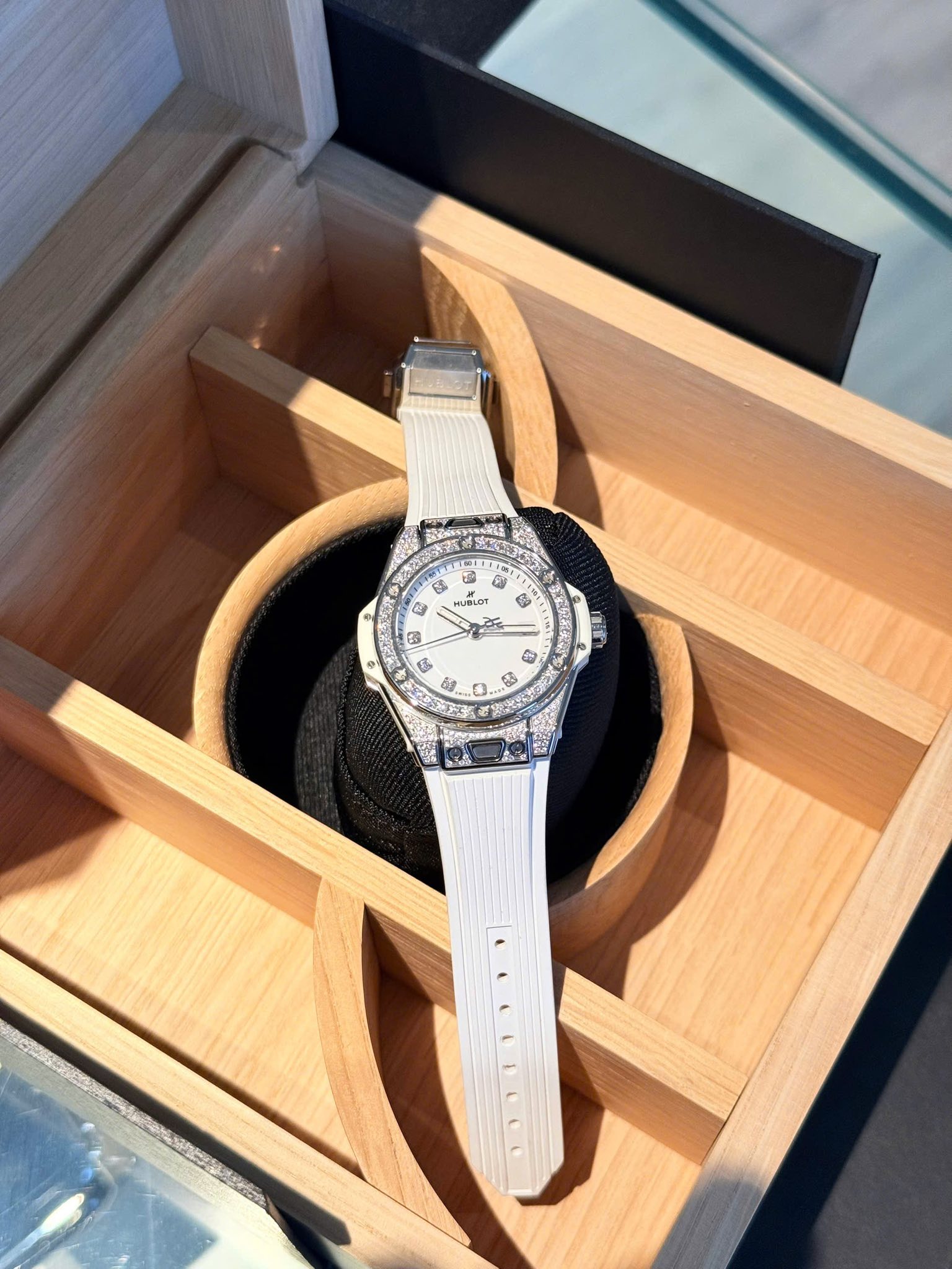 Hublot One Click Steel White Pavé Diamonds.292554.33mm