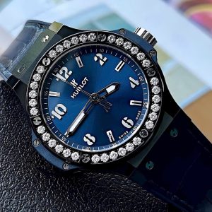 Hublot Big Bang Ceramic Blue Diamonds 38mm.323748