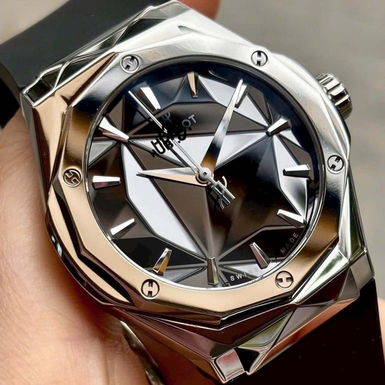 Hublot Classic Fusion Orlinski Titanium 550.NS.1800.RX.ORL19 - Ảnh 5